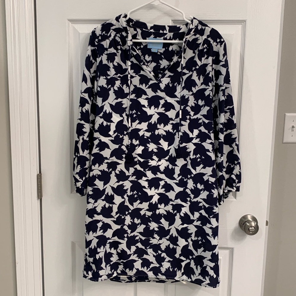 CeCe Willow Bird Navy and White Shift Dress